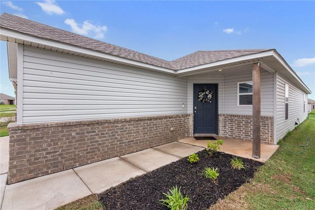 9509 NW 118 Street, Yukon, OK 73099