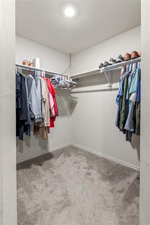 Image 23 of property listing at 9509 NW 118 Street, Yukon, OK 73099