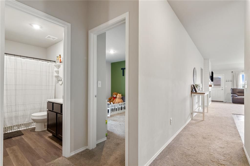 Image 24 of property listing at 9509 NW 118 Street, Yukon, OK 73099