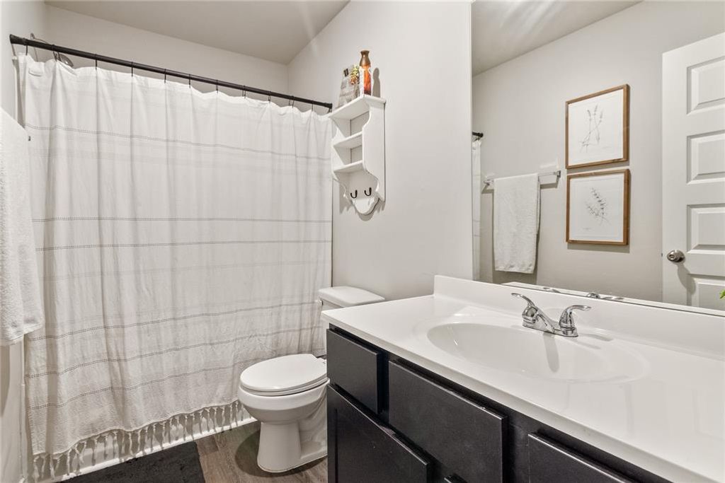 Image 26 of property listing at 9509 NW 118 Street, Yukon, OK 73099