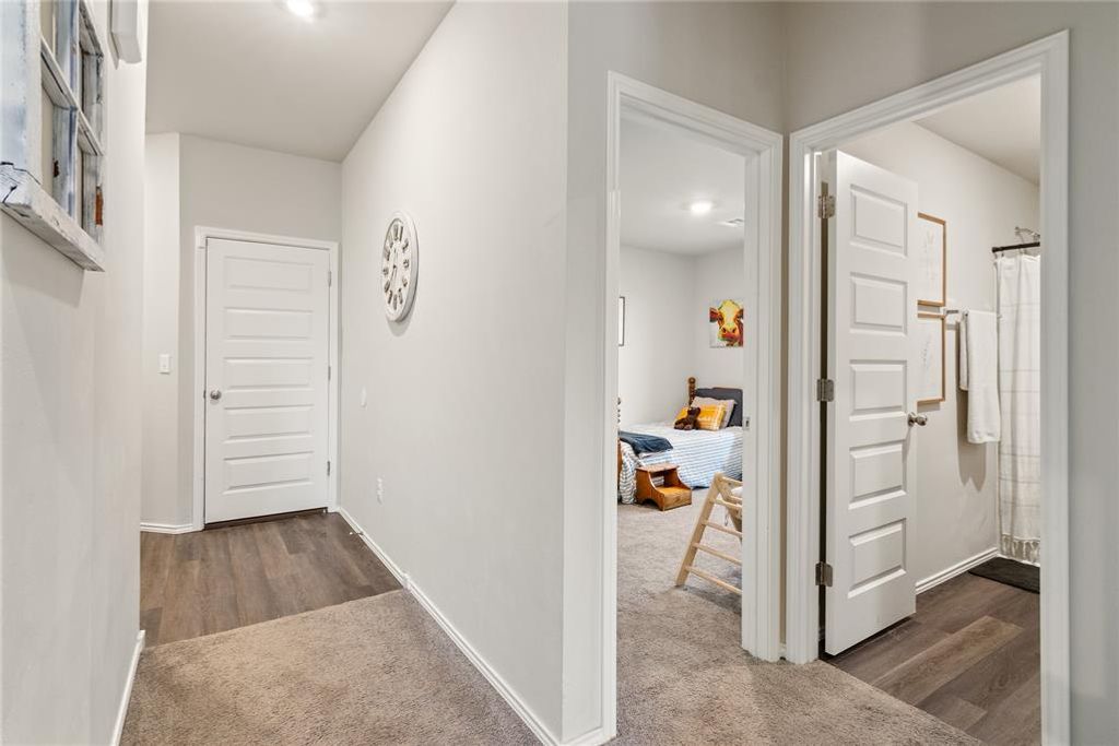 Image 27 of property listing at 9509 NW 118 Street, Yukon, OK 73099