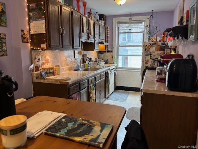 3537 28th Street, Astoria, NY 11106