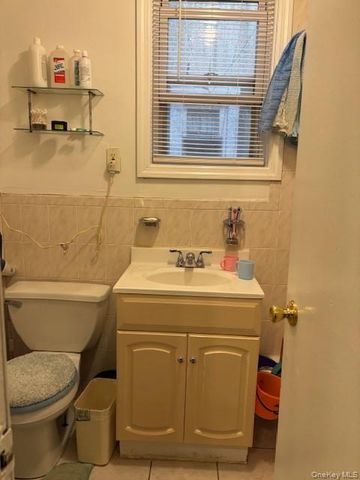 3537 28th Street, Astoria, NY 11106