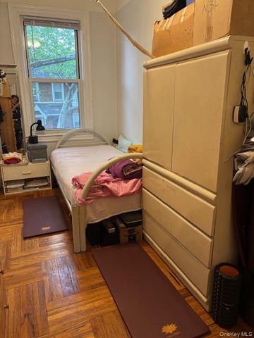 3537 28th Street, Astoria, NY 11106