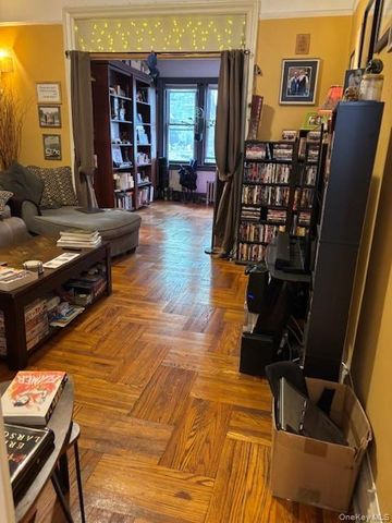3537 28th Street, Astoria, NY 11106