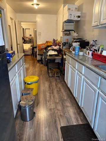 3537 28th Street, Astoria, NY 11106