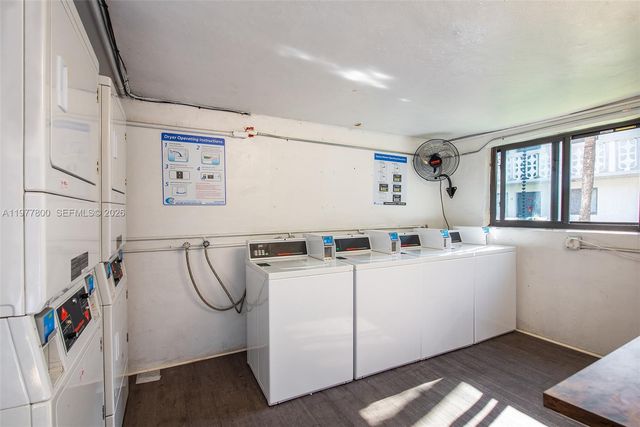 1330 W 29th St 28, Hialeah, FL 33012