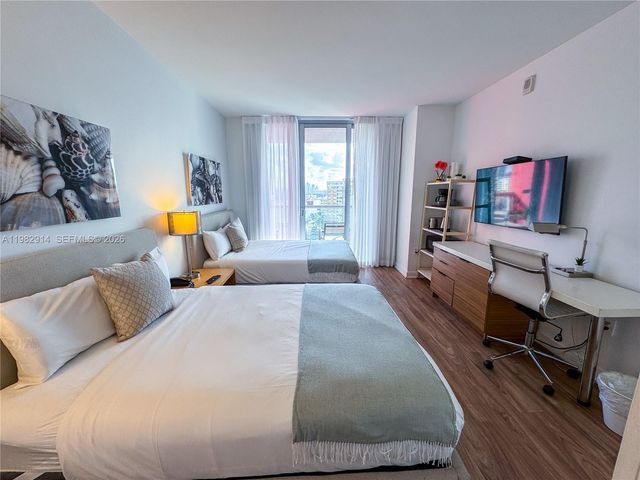 2602 E Hallandale Beach Blvd R805, Hallandale Beach, FL 33009