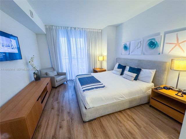 2602 E Hallandale Beach Blvd R805, Hallandale Beach, FL 33009