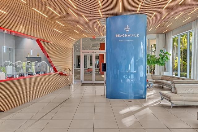 2602 E Hallandale Beach Blvd R805, Hallandale Beach, FL 33009