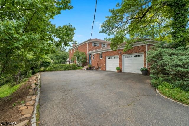 2 Edgewood Ave N, West Orange Twp., NJ 07052