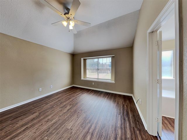 3413 Stratford Drive, Montgomery, TX 77356