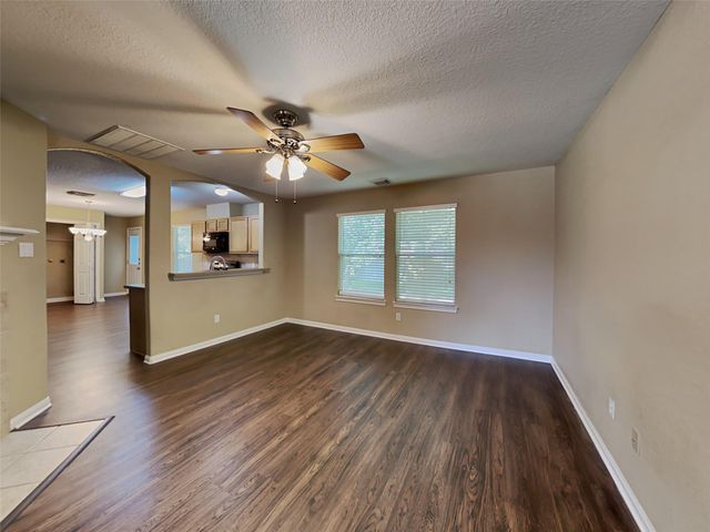 3413 Stratford Drive, Montgomery, TX 77356