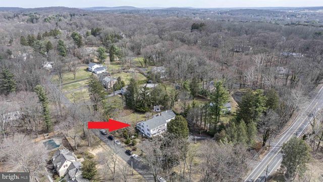 563 PEBBLE HILL RD, Doylestown, PA 18901