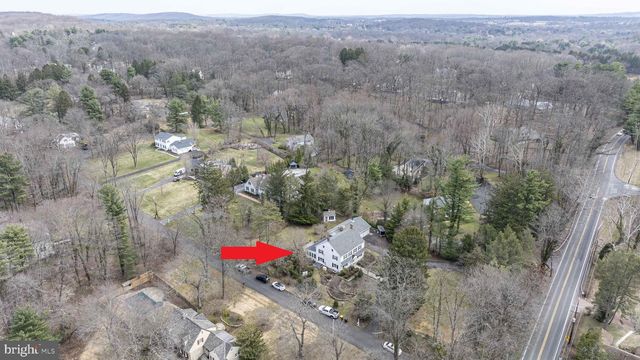 563 PEBBLE HILL RD, Doylestown, PA 18901