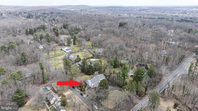 563 PEBBLE HILL RD, Doylestown, PA 18901