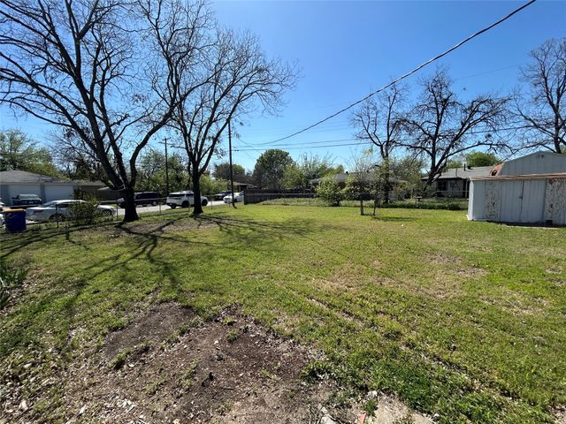 720 Sandell Drive, White Settlement, TX 76108