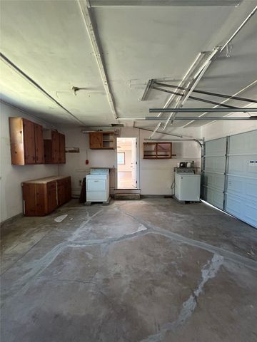 720 Sandell Drive, White Settlement, TX 76108