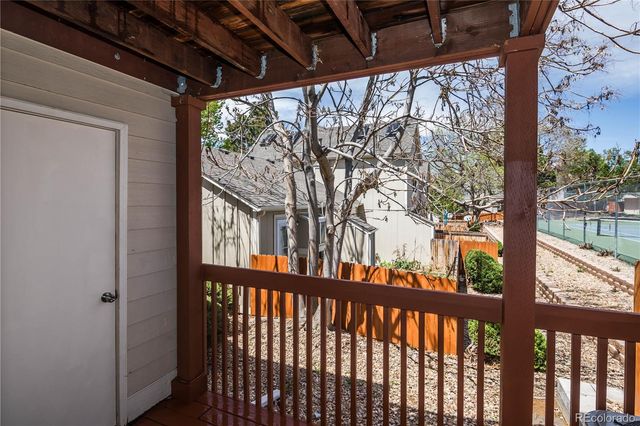 18131 E Arizona Avenue F, Aurora, CO 80017