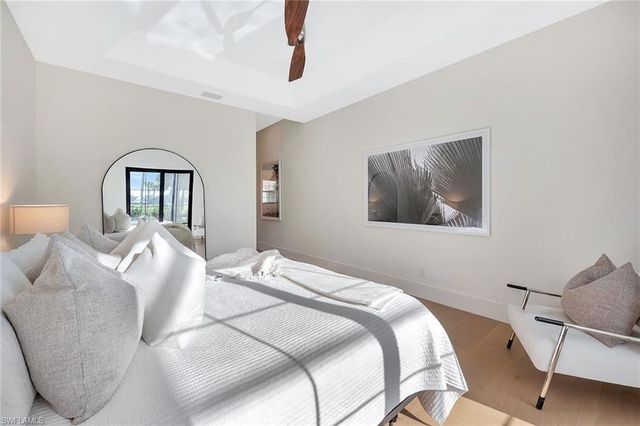 981 Tierra Lago WAY, Naples, FL 34119