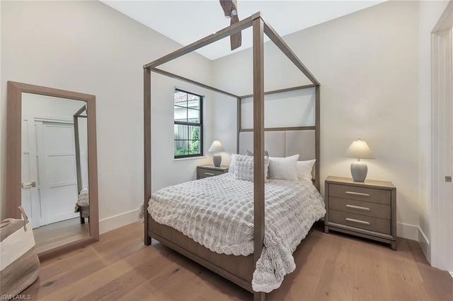 981 Tierra Lago WAY, Naples, FL 34119