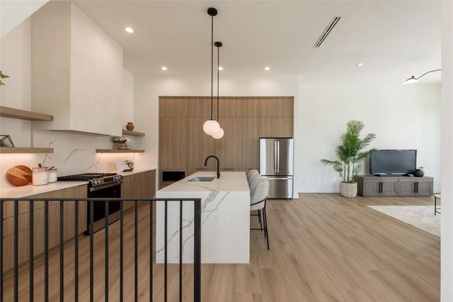 2013 Gregg Street, Houston, TX 77026