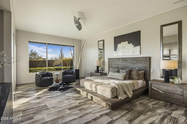 10040 E HAPPY VALLEY Road 2001, Scottsdale, AZ 85255