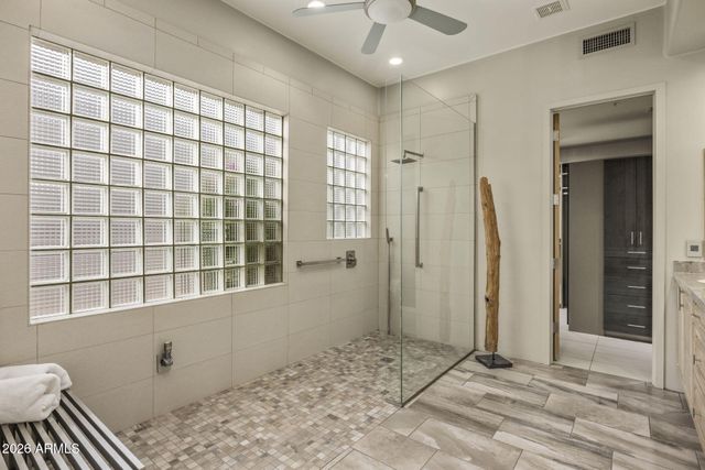 10040 E HAPPY VALLEY Road 2001, Scottsdale, AZ 85255