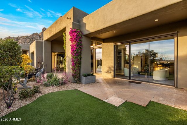 10040 E HAPPY VALLEY Road 2001, Scottsdale, AZ 85255