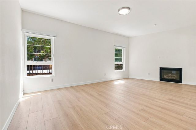 8555 Cashio St APT 101, Los Angeles, CA 90035
