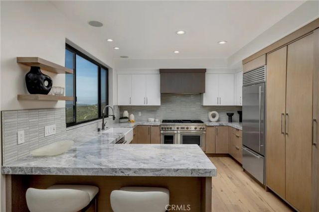 1425 Skyline Drive, Laguna Beach, CA 92651