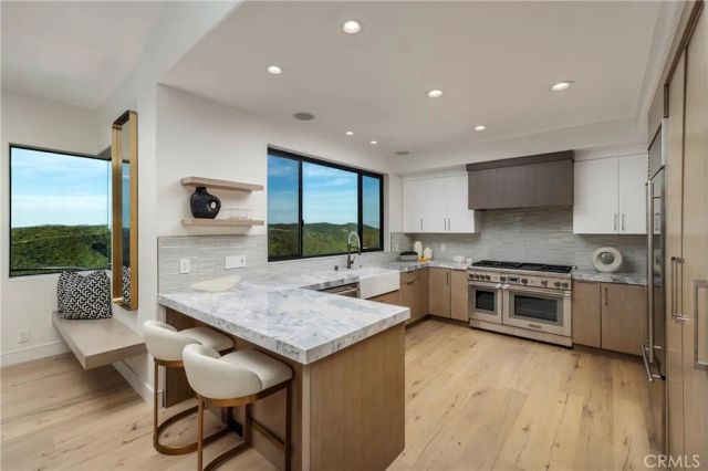 1425 Skyline Drive, Laguna Beach, CA 92651