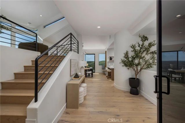 1425 Skyline Drive, Laguna Beach, CA 92651