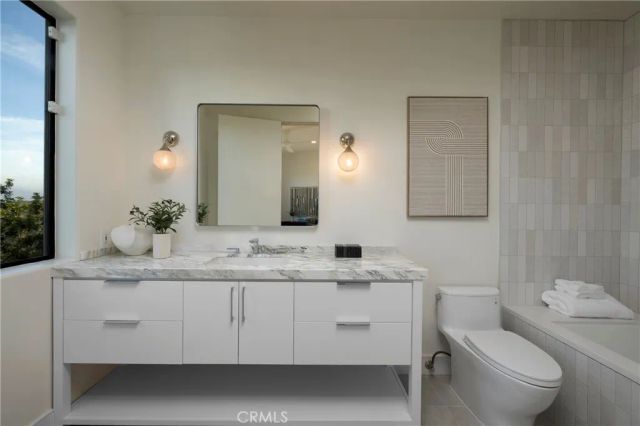 1425 Skyline Drive, Laguna Beach, CA 92651