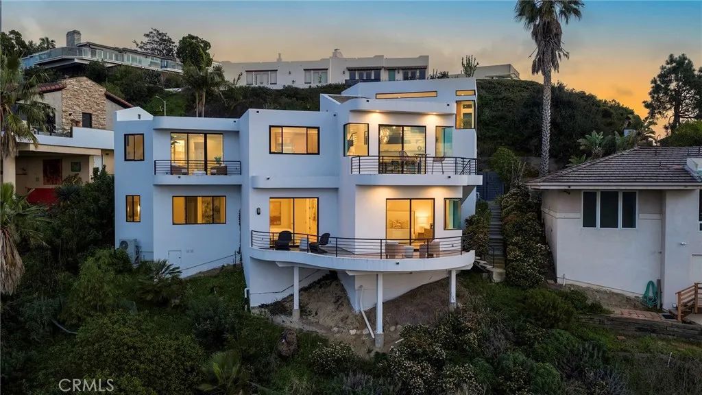 1425 Skyline Drive, Laguna Beach, CA 92651