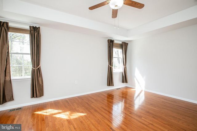 37 BEAR MEADE DR, Hamilton, NJ 08691