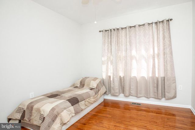 37 BEAR MEADE DR, Hamilton, NJ 08691