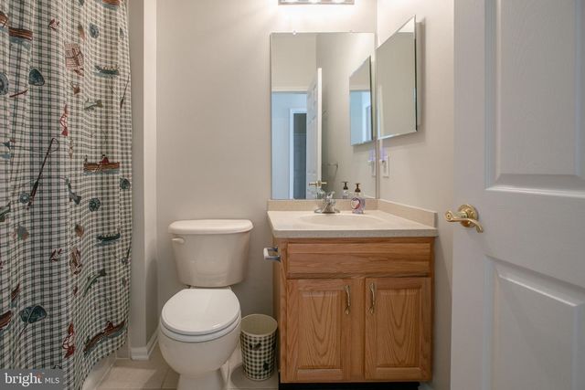 37 BEAR MEADE DR, Hamilton, NJ 08691