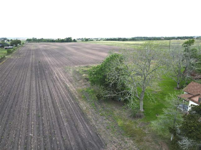 16442 County Road 268, East Bernard, TX 77435