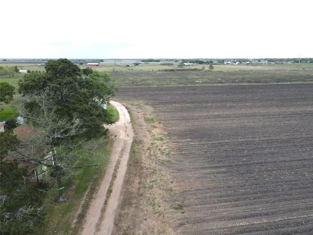 16442 County Road 268, East Bernard, TX 77435