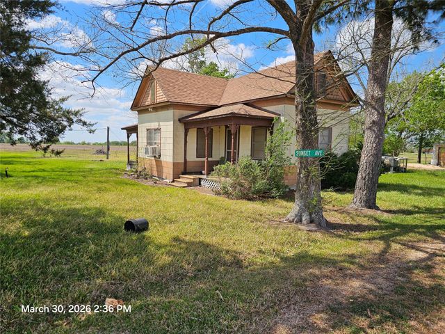 16442 County Road 268, East Bernard, TX 77435
