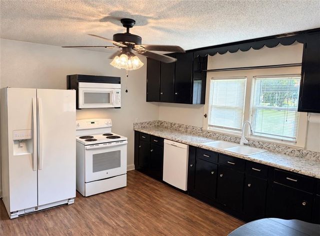 762 Lundys Lane, Mobile, AL 36606