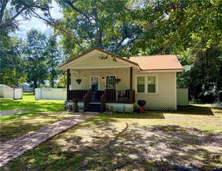 762 Lundys Lane, Mobile, AL 36606