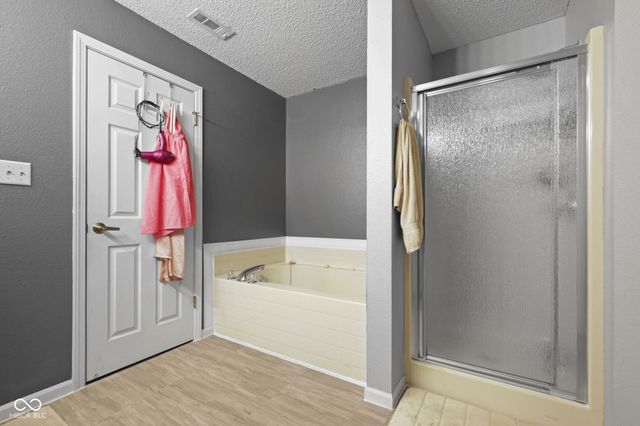 919 Charnwood Parkway, Beech Grove, IN 46107