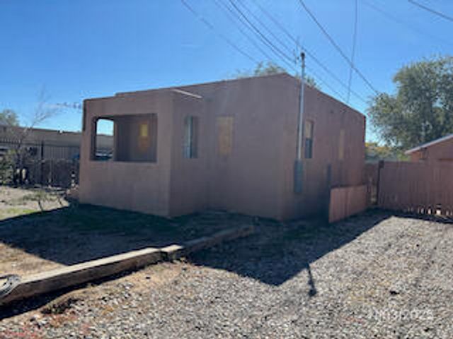 118 Veranda Road NW, Albuquerque, NM 87107