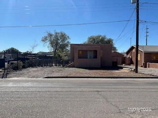 118 Veranda Road NW, Albuquerque, NM 87107