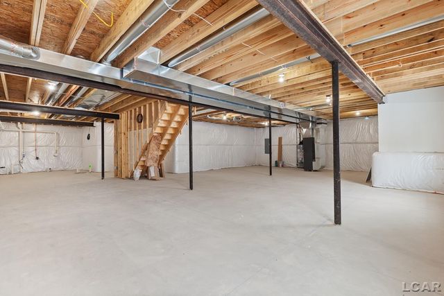 803 War Bonnet Drive, Tecumseh, MI 49286