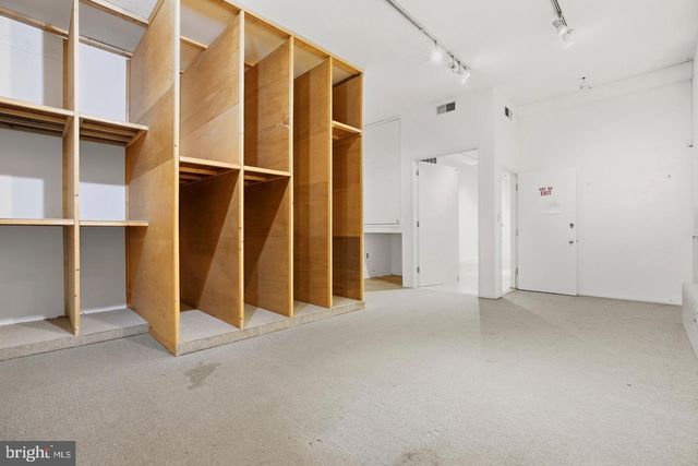 523 N CHARLES ST, Baltimore, MD 21201