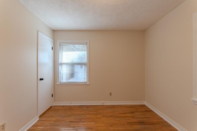 380 WALKERTOWN DR, Savannah, TN 38372