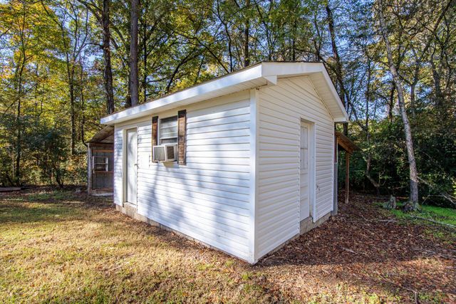 380 WALKERTOWN DR, Savannah, TN 38372